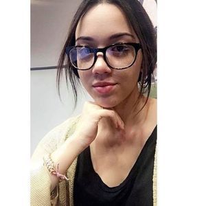 Meet your Posher, Ashley